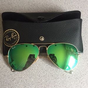 Ray- Ban Aviator- Green Flash Lenses